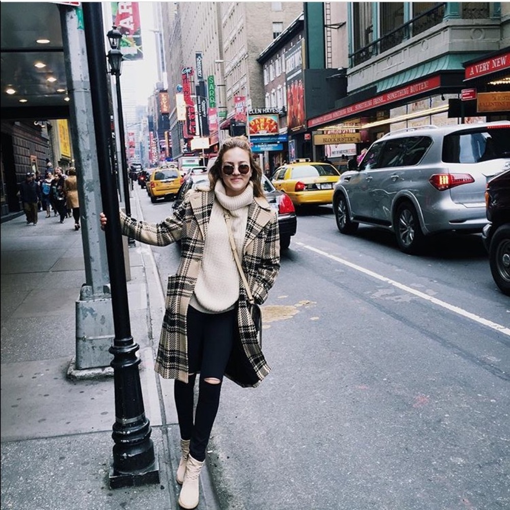 Anne Taylor trench coat!